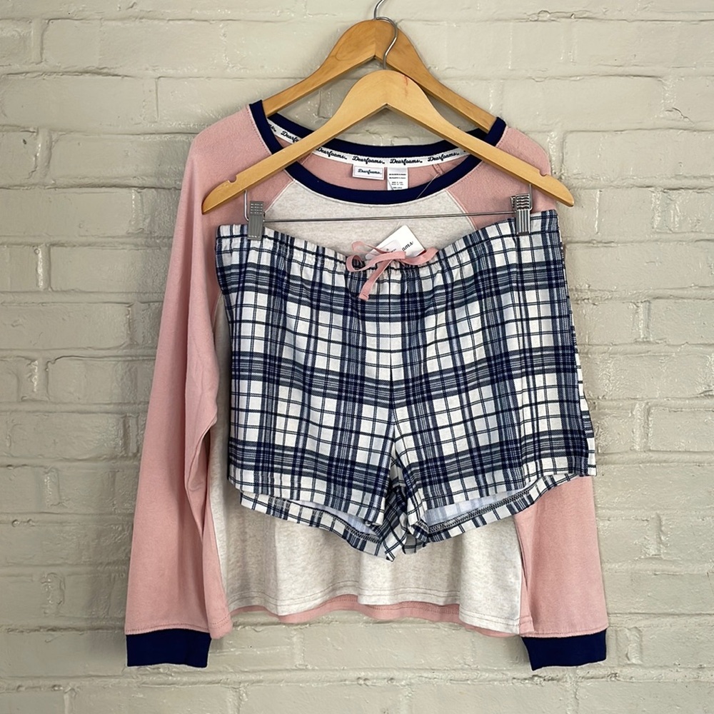 NWOT dearfoams Pink Raglan Top with Navy Trim and Blue Plaid Shorts Pajama Set